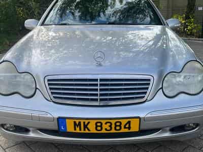 Mercedes 180 S203 (2002) - Photo 1