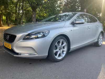 Volvo V40 Océan race (2015) - Photo 1