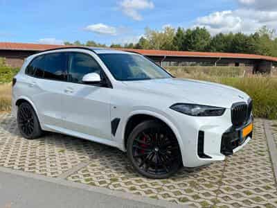 BMW X5 xDrive 40i M Sport AHK/LED (2025) - Photo 4