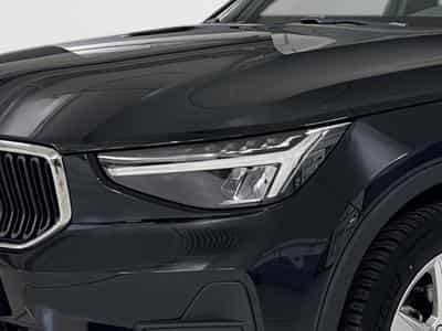 Volvo XC40 Core (2023) - Photo 3