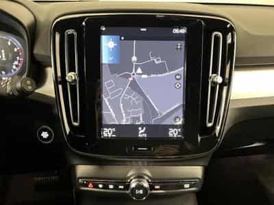 Volvo XC40 Core (2023) - Photo 11