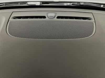 Volvo XC40 Core (2023) - Photo 14