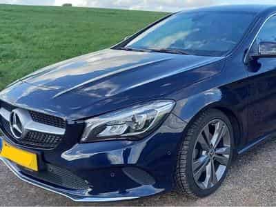 Mercedes CLA 200 Shooting Break Urban (2017) - Foto 1