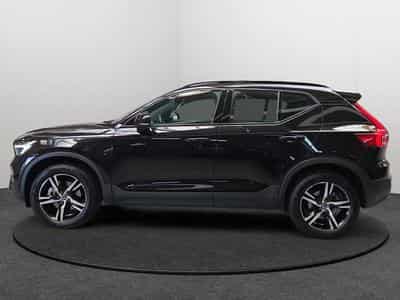 Volvo XC40 B3 Plus Dark / Essence 2026 (2025) - Photo 2