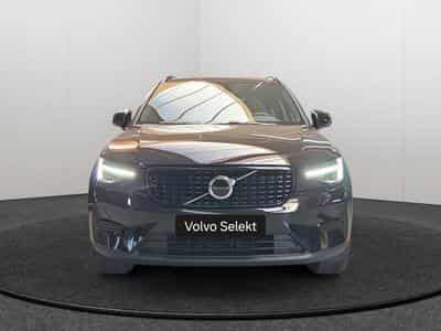 Volvo XC40 B3 Plus Dark / Essence 2026 (2025) - Photo 8