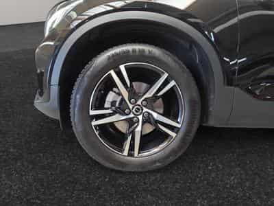 Volvo XC40 B3 Plus Dark / Essence 2026 (2025) - Photo 14