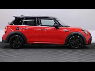 MINI Cooper 2.0 178 hatch JCW pack Steptronic (2021) - Photo 4