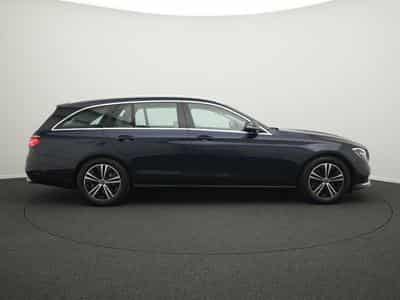Mercedes E 200 d T Avantgarde LED+AHK+Kamera+EasyPack (2023) - Photo 5