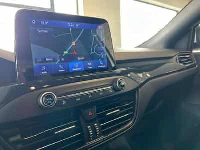Ford Focus ST (2020) - Photo 8