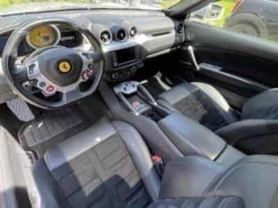 Ferrari FF V12 6.3 - 660 ch (2015) - Photo 6