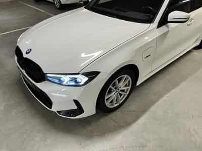 BMW 330 330e TOURING/ PACK M/ CARBON (2023) - Photo 5