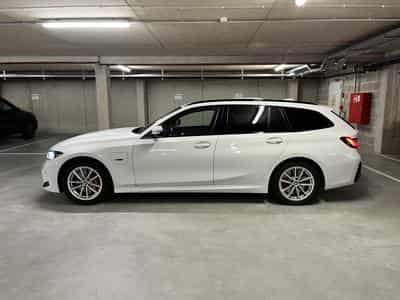 BMW 330 330e TOURING/ PACK M/ CARBON (2023) - Photo 6