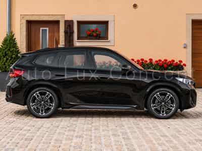BMW X1 xDrive23d M Sport (2025) - Photo 3