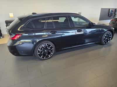 BMW 320 d xDrive M Sport Pack, Attache, Toit ouvrant (2026) - Photo 2
