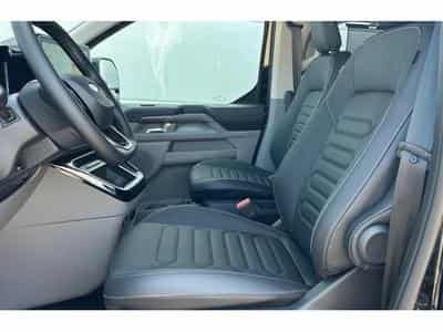 Ford Tourneo Tourneo Custom Titanium X L2 PHEv 227cv (2026) - Photo 8