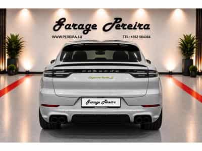 Porsche Cayenne COUPE TURBO S E-HYBRID KERAMIK SPORT PAKET PACK CHRONO (2020) - Photo 4