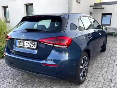 Mercedes A 250 Plug in Hybrid (2021) - Foto 1