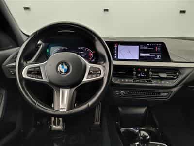 BMW 118 iA Pack M NAVI / FULL LED / S-CUIR (2023) - Photo 9