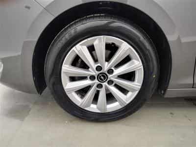 Opel Astra 1.2 Turbo Business Edition NAVI / FULL LED (2023) - Photo 6