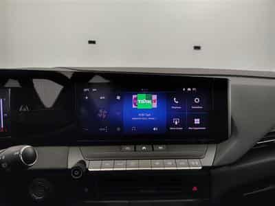 Opel Astra 1.2 Turbo Business Edition NAVI / FULL LED (2023) - Photo 11
