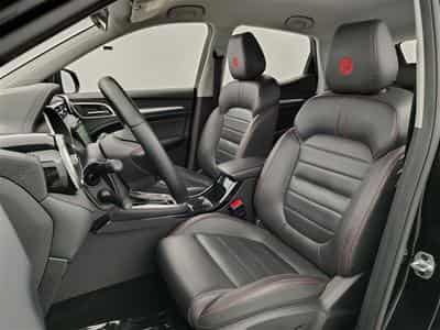 MG ZS 1.0 T-GDi Luxury AT (2023) - Photo 7