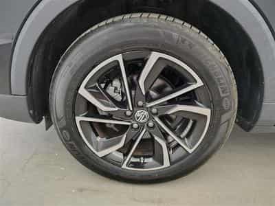 MG ZS 1.0 T-GDi Luxury AT (2023) - Photo 6