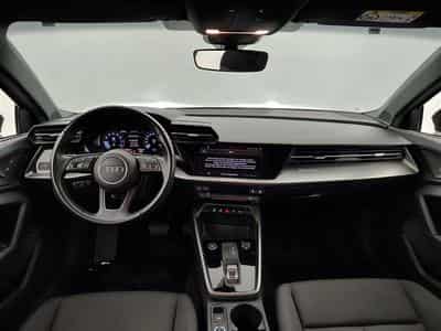 Audi A3 Sportback 35 TFSI S-Tronic Navi / Led / PDC av+ar (2023) - Photo 7