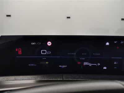 Peugeot 3008 1.2 HYBRID 145cv e-DSC6 Allure S-CUIR / NAVI / CAMERA (2025) - Photo 10