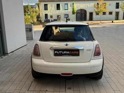 Mini One One 1.6 essence (2009) - Photo 7