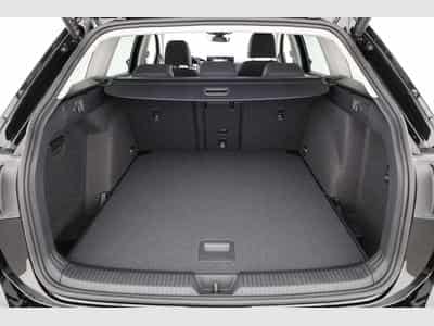 VW Golf Variant 1.5 eTSI 110 kW Life (2026) - Foto 11