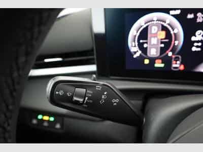 VW T-Roc 1.5 eTSI 110 kW R-Line (2026) - Foto 9