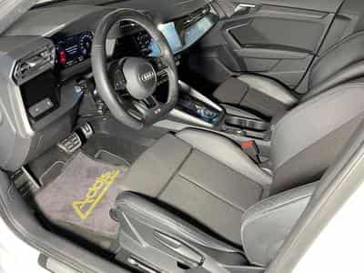 Audi A3 SPORTBACK 35 TDI 150 S-TRONIC S-LINE GPS (2022) - Photo 8