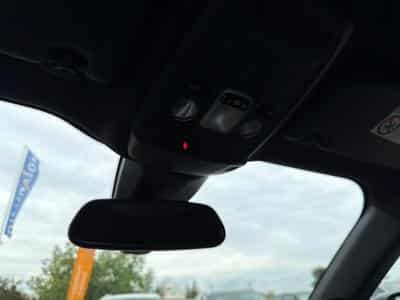 Peugeot 2008 1.5 BLUEHDI 130 ALLURE PACK EAT8 (2023) - Photo 11
