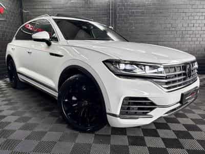 VW Touareg 3.0 TSi V6 eHybrid 4MOTION Elegance  381 CV (2022) - Foto 3