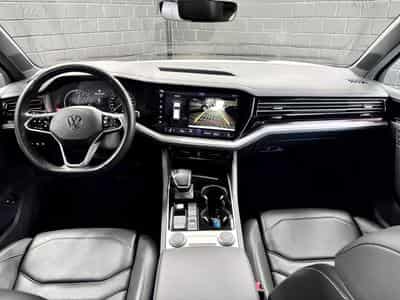 VW Touareg 3.0 TSi V6 eHybrid 4MOTION Elegance  381 CV (2022) - Foto 10