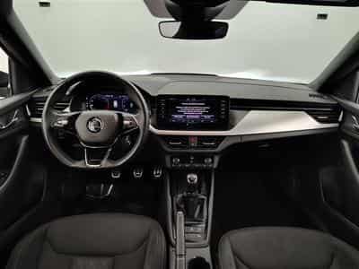 Skoda Kamiq 1.0 TSI Clever NAVI/FULL LED/JA17/PDC (2022) - Photo 8