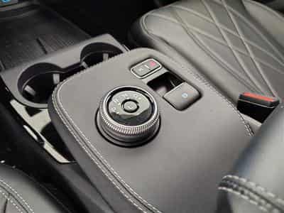 Ford Mustang Mach-E 76 kWh Technologie Pack CUIR/NAVI/FULL LED (2024) - Photo 12