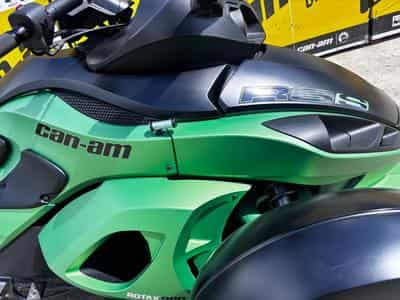 BRP Can-Am Spyder RS-S (2012) - Foto 3