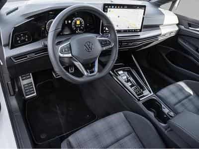 VW Golf (2025) - Photo 7