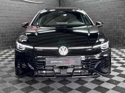 VW Golf GTI PHASE 2 Clubsport 2.0 TSI 300 CV DSG7 * PANO* MATRIX * D (2025) - Foto 2