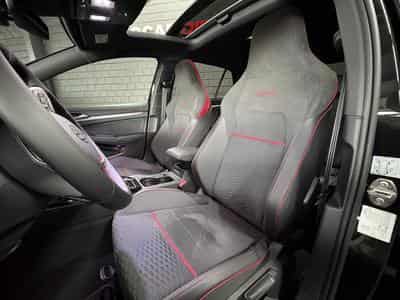 VW Golf GTI PHASE 2 Clubsport 2.0 TSI 300 CV DSG7 * PANO* MATRIX * D (2025) - Foto 7