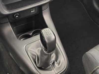 Citroen C3 1.2i PureTech Feel NAVI / FULL LED / PDC AR (2022) - Photo 12