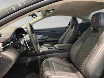 Maserati GranTurismo 3.0 V6 Trofeo 4x4 Aut. (2026) - Photo 4