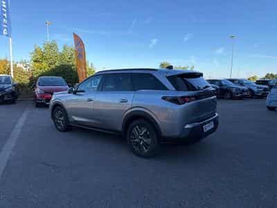 Peugeot 5008 HYBRID 145 ALLURE E-DCS6 (2025) - Photo 13