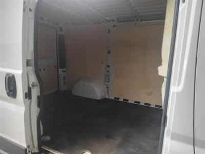 Peugeot Boxer 2.2 BlueHDi 120cv L1H1 NAVI / RADAR / CRUISE (2021) - Foto 13