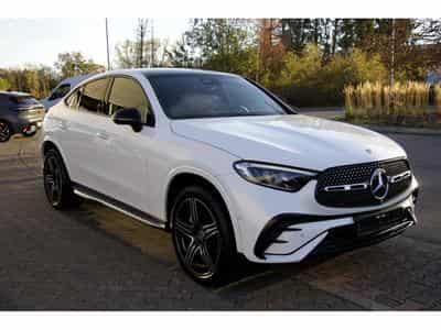 Mercedes GLC 300 e Coupe 4Matic AMG Line Advanced Pano 20" 360 (2024) - Foto 3