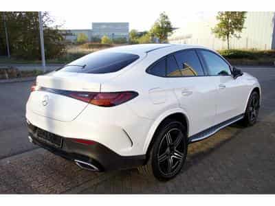 Mercedes GLC 300 e Coupe 4Matic AMG Line Advanced Pano 20" 360 (2024) - Foto 6