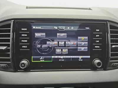 Skoda Karoq 2.0 TSi 190 DSG SPORTLINE 4x4 (2025) - Foto 10