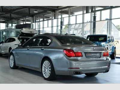 BMW 750 i xDrive *19 *360° *Sitzklima*H-UP*Memory (2012) - Photo 9