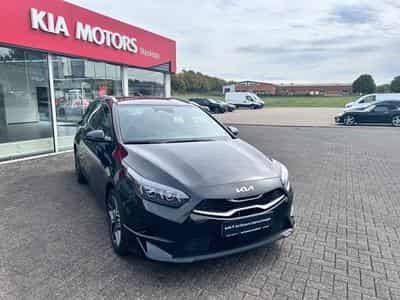 Kia Ceed Ceed SW 1.5 T-GDI DCT Spirit JBL Navi Kamera SHZ (2025) - Foto 1